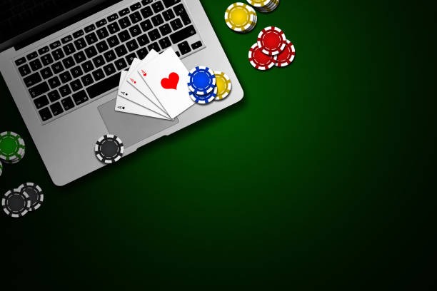 Dream Gaming live-dealer table with croupier and multiple camera feeds